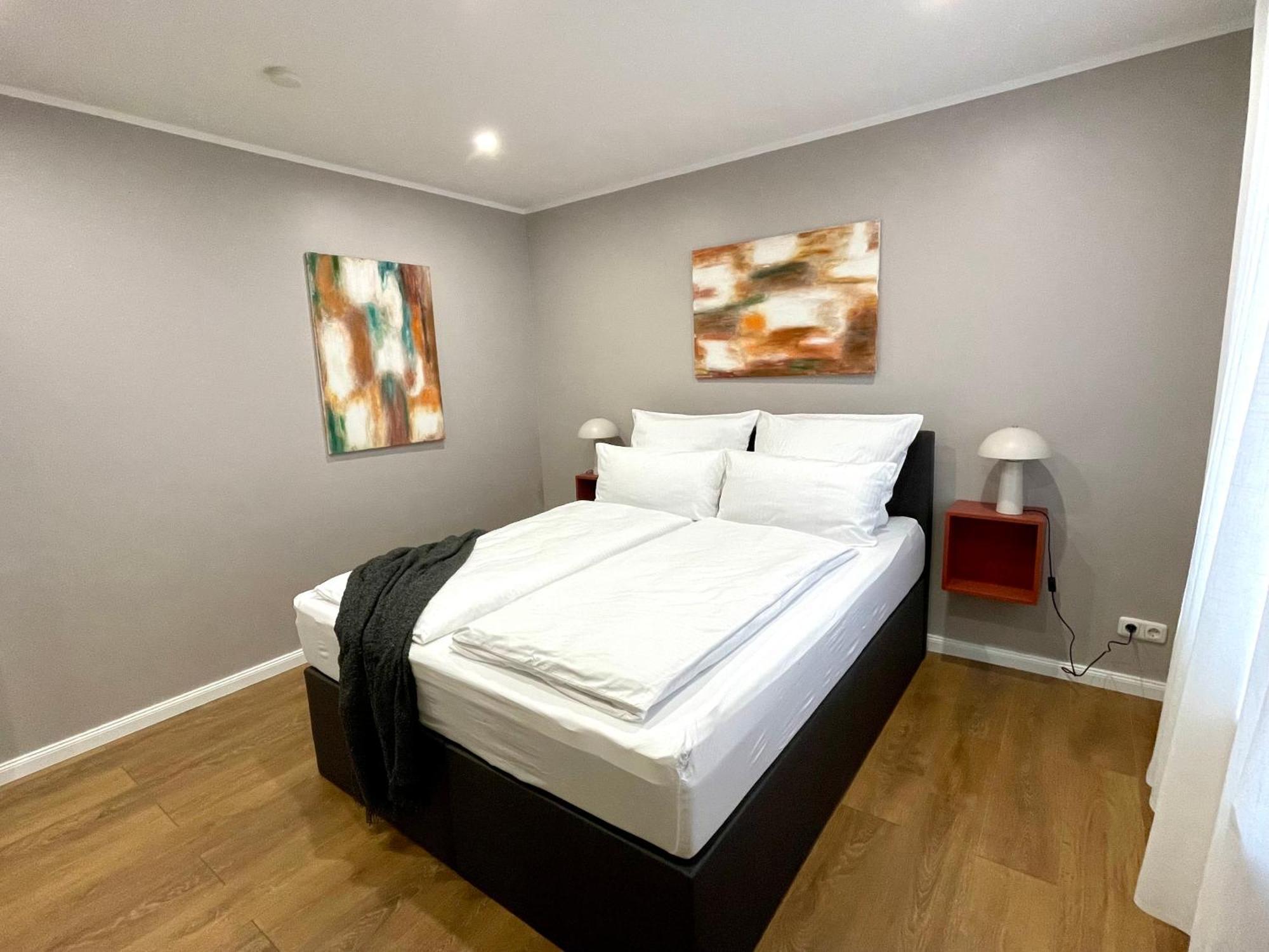 Apartment - 4 Pers - 24h Self Check-in - Verkehrsanbindung Siegburg